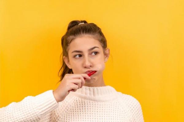 Apakah Berkumur dan Sikat Gigi Membatalkan Puasa?