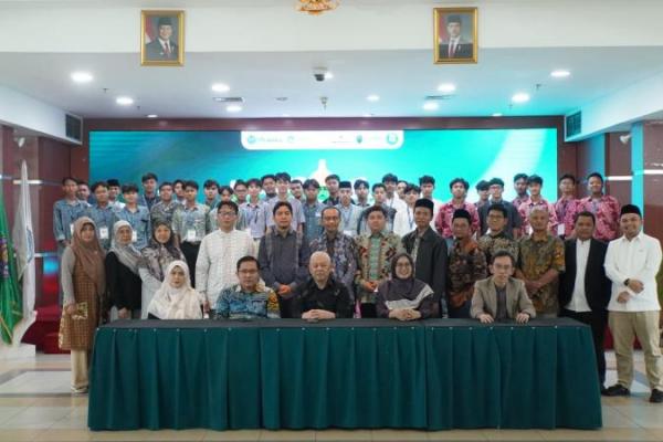 Rektor Uhamka Ajak Siswa Tetap Kritis di Tengah Kecerdasan Buatan