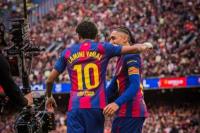 Hattrick Perdana Lamine Yamal Antar Barcelona Pesta Gol