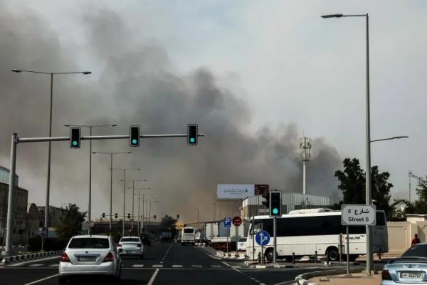 Ledakan mengguncang Dubai, Uni Emirat Arab, dan ibu kota Qatar, Doha, selama hari ketiga berturut-turut imbas serangan balasan Iran terhadap negara-negara Teluk