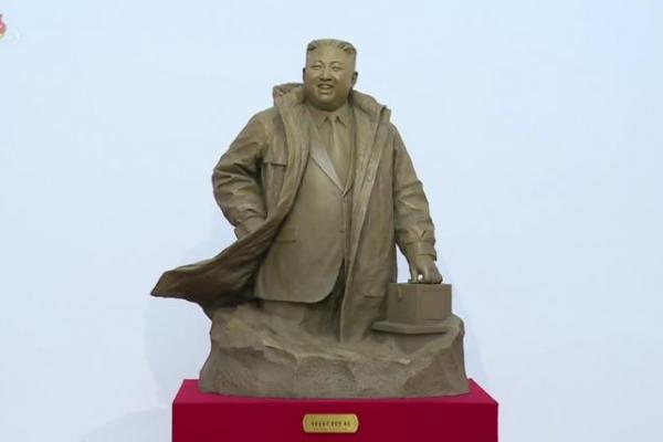 Korut Pamerkan Patung Kim Jong Un, Pakar Ungkap Keanehan