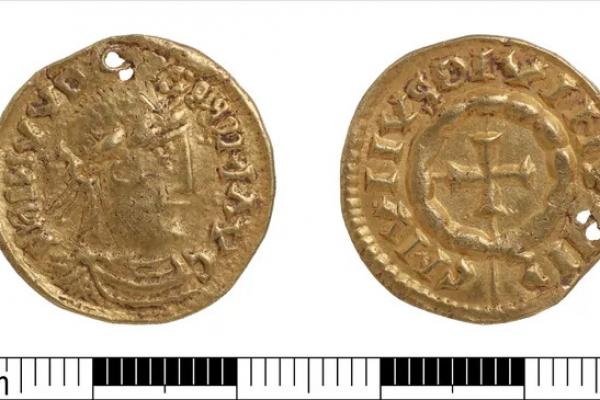 Penemuan Koin Emas Berusia 1.000 Tahun Ungkap Jejak Prajurit Viking