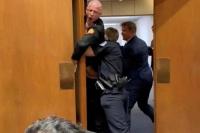 Warga AS Tolak Perang Lawan Iran, Anggap Trump "Diceburkan" Israel