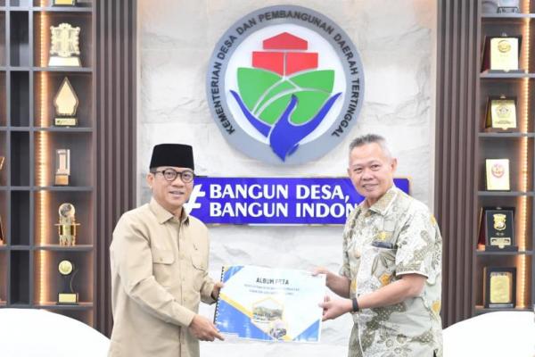 Bertemu Bupati Sigi, Mendes Ajak Optimalkan Potensi Desa Wisata dan Ekspor