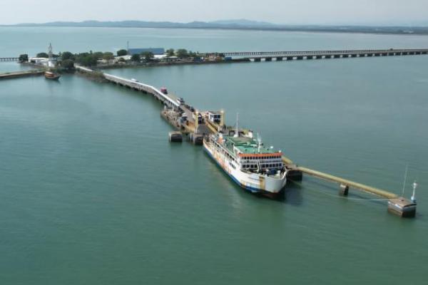 Perbaikan Dermaga Bajoe, ASDP Alihkan Layanan ke Siwa–Kolaka