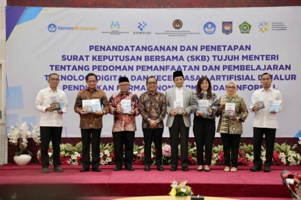 SKB 7 Menteri Pemanfaatan AI di Dunia Pendidikan Resmi Diteken