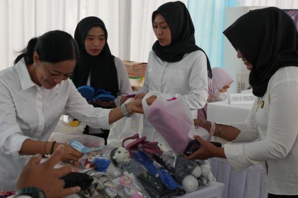 Produk Warga Binaan di Bazar Ramadan Ditjenpas Ludes Diborong Pembeli