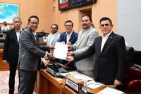 Pansus DPR dan Pemerintah Sepakat RUU HPI Perkuat Kepastian Hukum