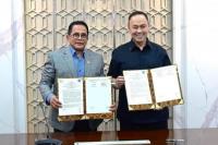 Tingkatkan Kualitas SDM, Setjen DPR MoU dengan Yayasan Ary Ginanjar