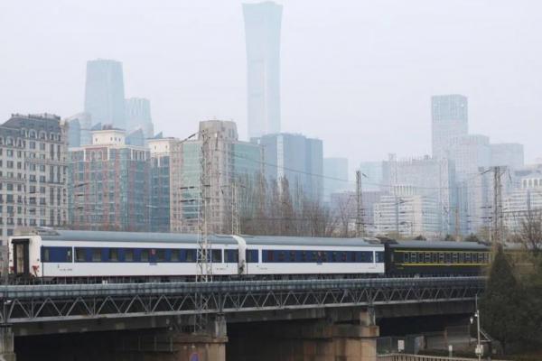 Enam Tahun "Mati Suri", Kereta Korut-China Kembali Beroperasi