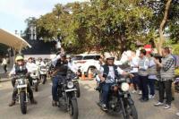 Momen Ramadan, BRI Life Berbagi Takjil bagi Para Pejalan