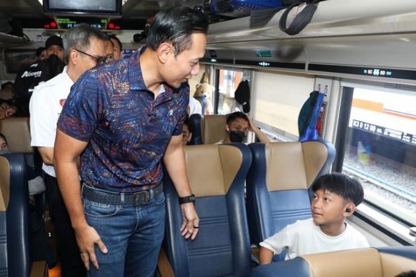 Menko AHY Cek Layanan Mudik, Klaim Potensi Risiko Telah Dimitigasi