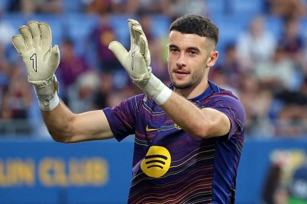 Joan Garcia Absen Tiga Pekan Akibat Cedera Betis