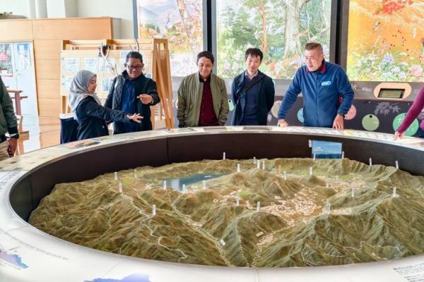 RI-Jepang Jajaki Sister Park, Menhut Tawarkan TN Kerinci hingga Rinjani