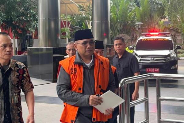 KPK Perpanjang Masa Penahanan Yaqut Cholil