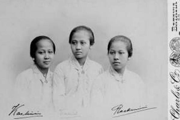 Mengenal Gelar Bangsawan Jawa yang Tersemat pada RA Kartini