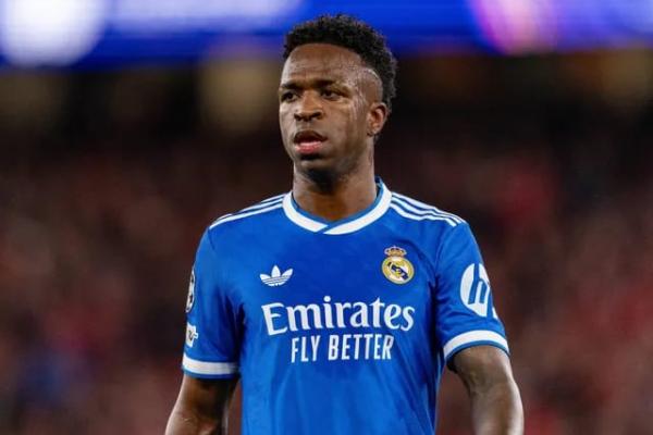 Arbeloa Bela Vinicius Junior Usai Dicemooh Suporter Real Madrid