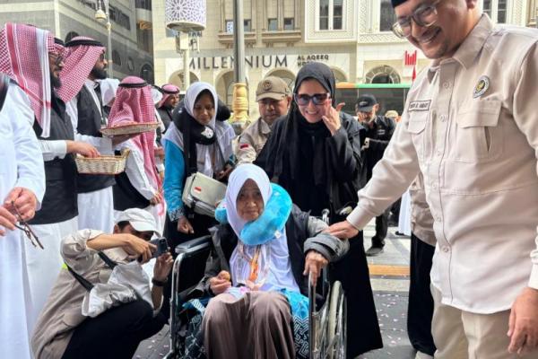 Hampir 6.000 Jemaah Haji Indonesia Tiba di Madinah, Mayoritas Lansia