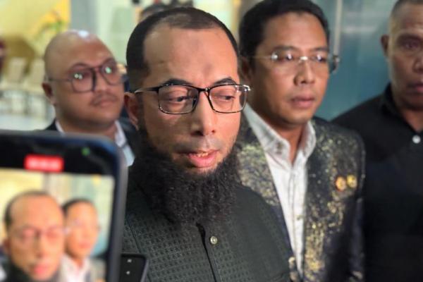 KPK Cecar Khalid Basalamah terkait Pembahasan Pembagian Kuota Haji