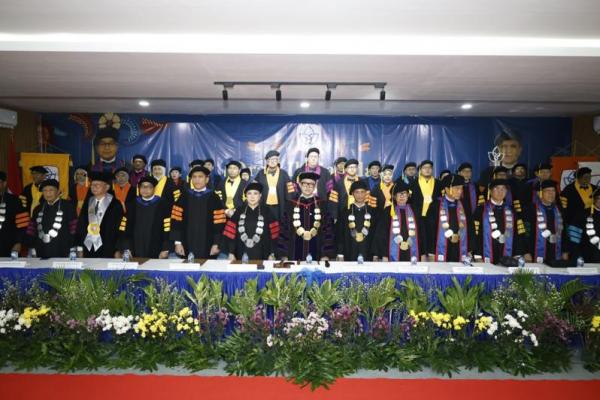 President University Kukuhkan Tiga Guru Besar, Ini Profilnya