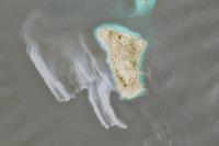 Satelit Deteksi Tumpahan Minyak Terbesar di Laut Dekat Iran