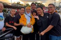Viral, Dokter Ini Biayai Haji Ibu Hasil Jualan Sabun di TikTok