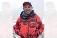 Kami Rita Sherpa Pecahkan Rekor Dunia 32 Kali Puncak Everest
