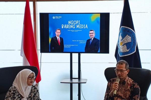 Kemdiktisaintek Wajibkan Kampus Bekali Mahasiswa Baru Materi PPKPT