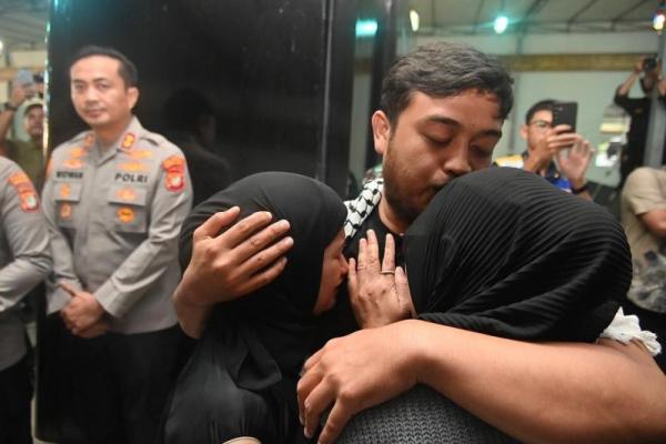 9 WNI yang Sempat Diculik Israel Akhirnya Tiba di Tanah Air