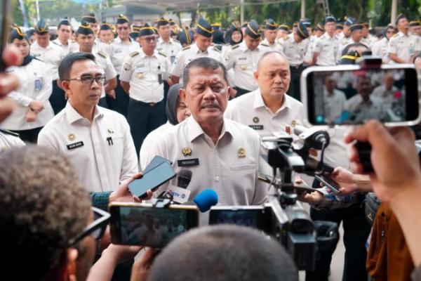 Sebanyak 560 Narapidana Lansia Terima Remisi