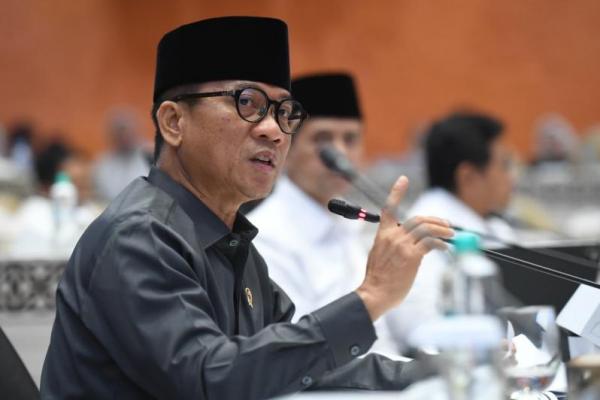 Di Komisi V DPR, Mendes Yandri Paparkan BUMDesa hingga Desa Ekspor