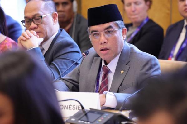 Menaker Ajak Negara Asia Pasifik Perkuat Pelatihan Tenaga Kerja di Era AI