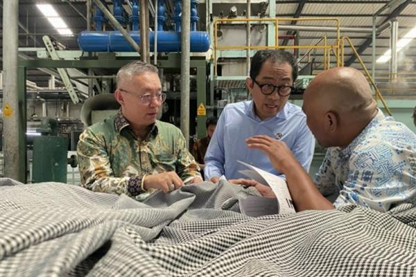 Wamenperin: Industri Tekstil Kokoh Hadapi Gejolak Rupiah dan Pasar Modal