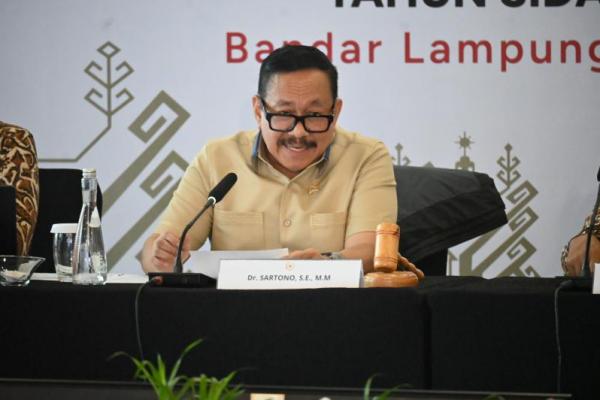 Harga BBM Naik, DPR Minta Pemerintah Jangan Korbankan Daya Beli Rakyat