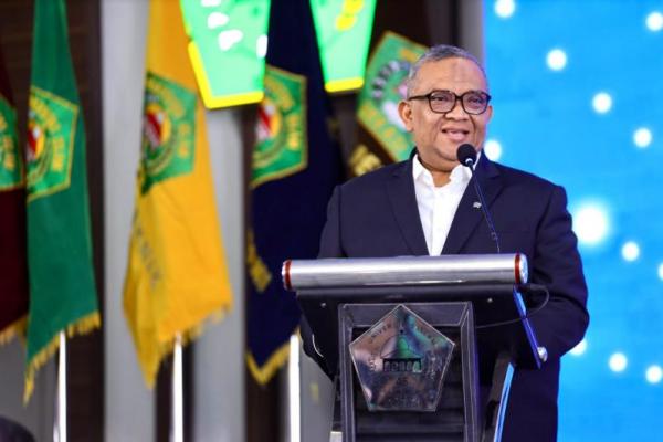 Wamenaker Ingatkan Industri Butuh Tenaga Kerja Kompeten, Tak Cukup Ijazah