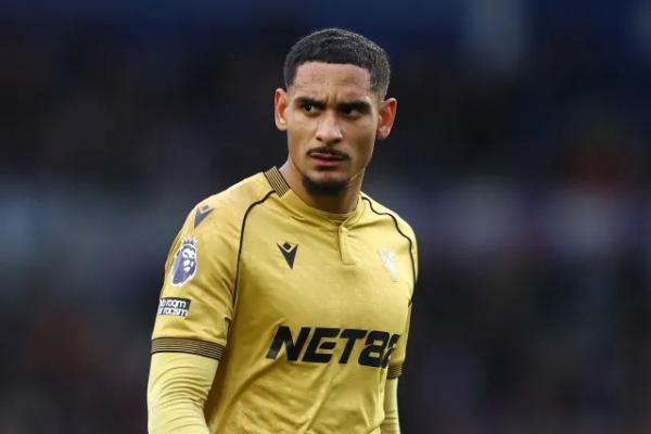 Bek Crystal Palace Maxence Lacroix Masuk Daftar Buruan Chelsea