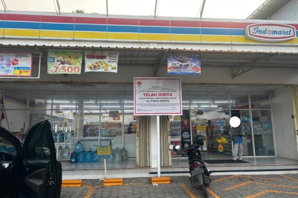 KPK Sita Toko Retail hingga Rumah Bupati Pekalongan Fadia Arafiq