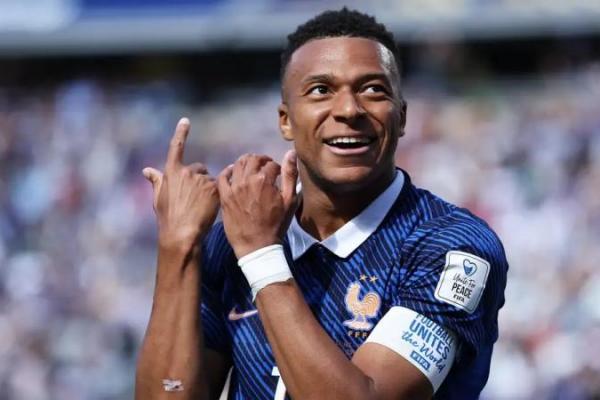 Mbappe: Messi dan Ronaldo Pemain Terbaik di Piala Dunia 2026