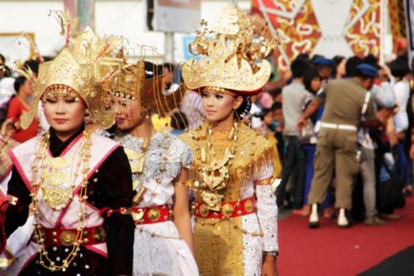 Mengenal Keunikan Status Sosial Masyarakat Adat Lampung Pepadun