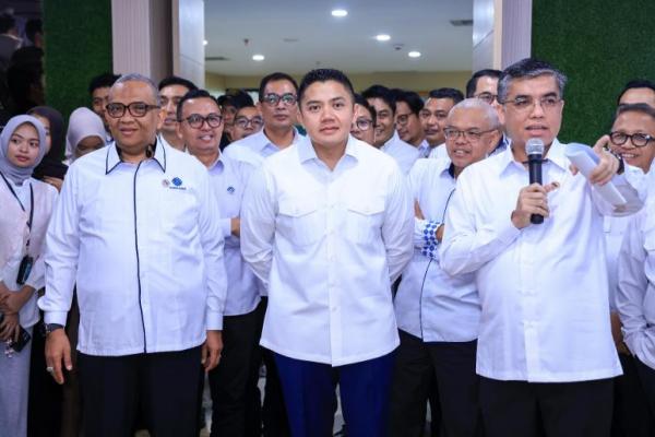 Menaker-Seskab Luncurkan MagangHub Angkatan II, Kuota Naik Jadi 150 Ribu