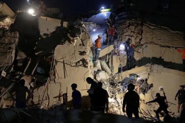 Negara Ini Dihantam Lebih dari 500 Gempa Susulan dalam Seminggu, Ada Apa?
