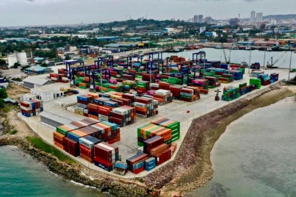 Akademisi: Daya Saing Pelabuhan Tak Hanya Ditentukan Tarif Rendah