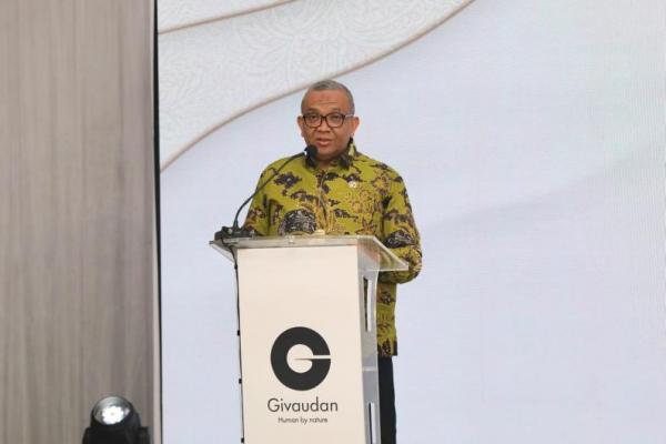 Wamenaker: Investasi Harus Berdampak Nyata pada Penciptaan Lapangan Kerja