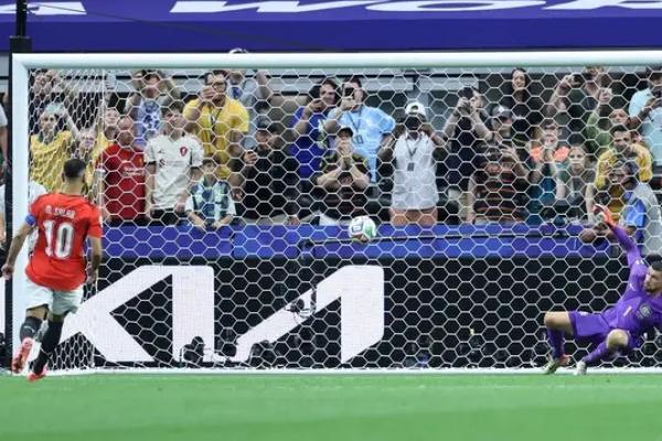 Aksi Panenka di Adu Penalti, Mo Salah: Saya Berpengalaman