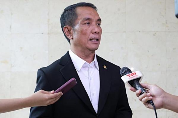 Komisi XI DPR Dorong Perpanjangan Tenor Dana SAL di Himbara