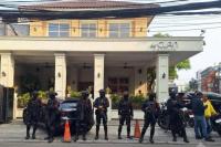 Polisi Geledah Cafe di Cipete Terkait Korupsi PLN dan Krakatau Steel