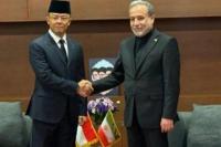 Menlu RI Tiba di Iran untuk Beri Penghormatan kepada Mendiang Khamenei