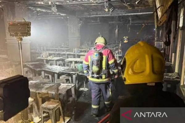Restoran Dilalap Si Jago Merah, Puluhan Orang Hilang