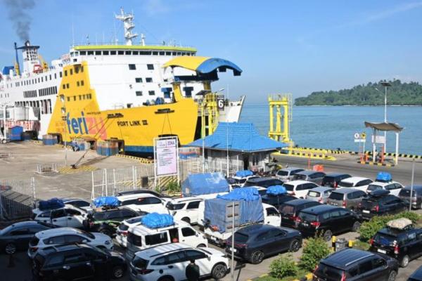 ASDP Sterilisasi Enam Pelabuhan Penyeberangan