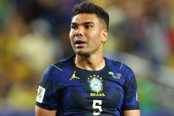 Casemiro Resmi Berseragam Inter Miami